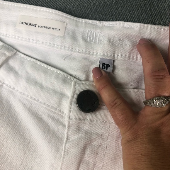 D1 - Kut From The Kloth Catherine Boyfriend Jeans in Optic White - 6P - Picture 3 of 6